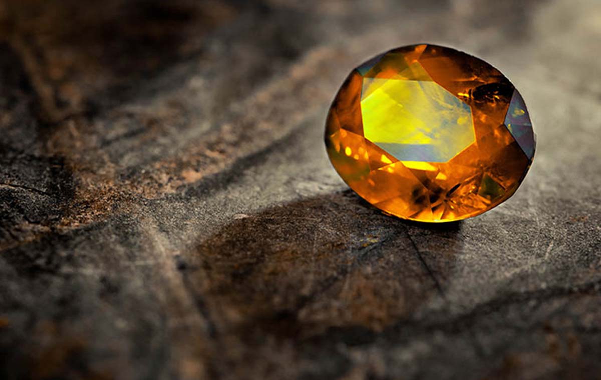 citrin kaufen für Solarplexus-Power und emotionale Balance