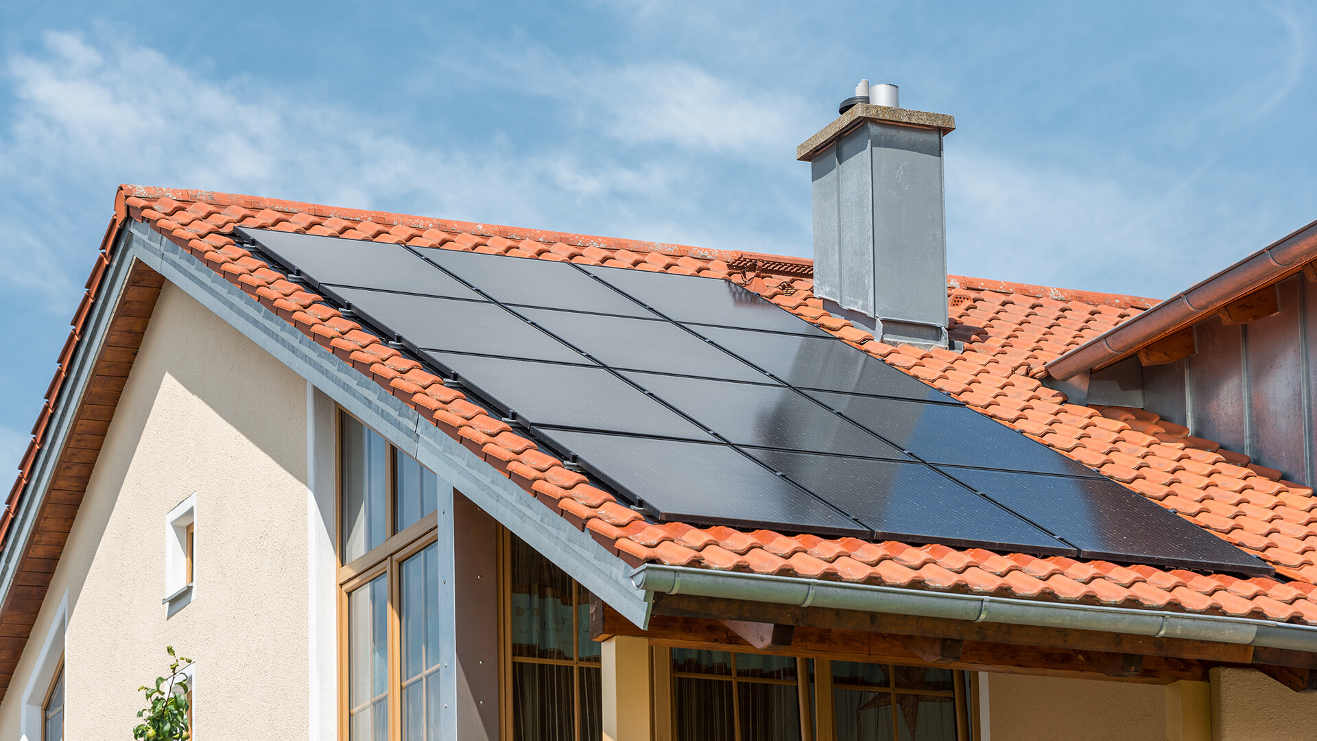 Solaranlage Frankfurt-Anlagen im Winter: Leistung und Herausforderungen