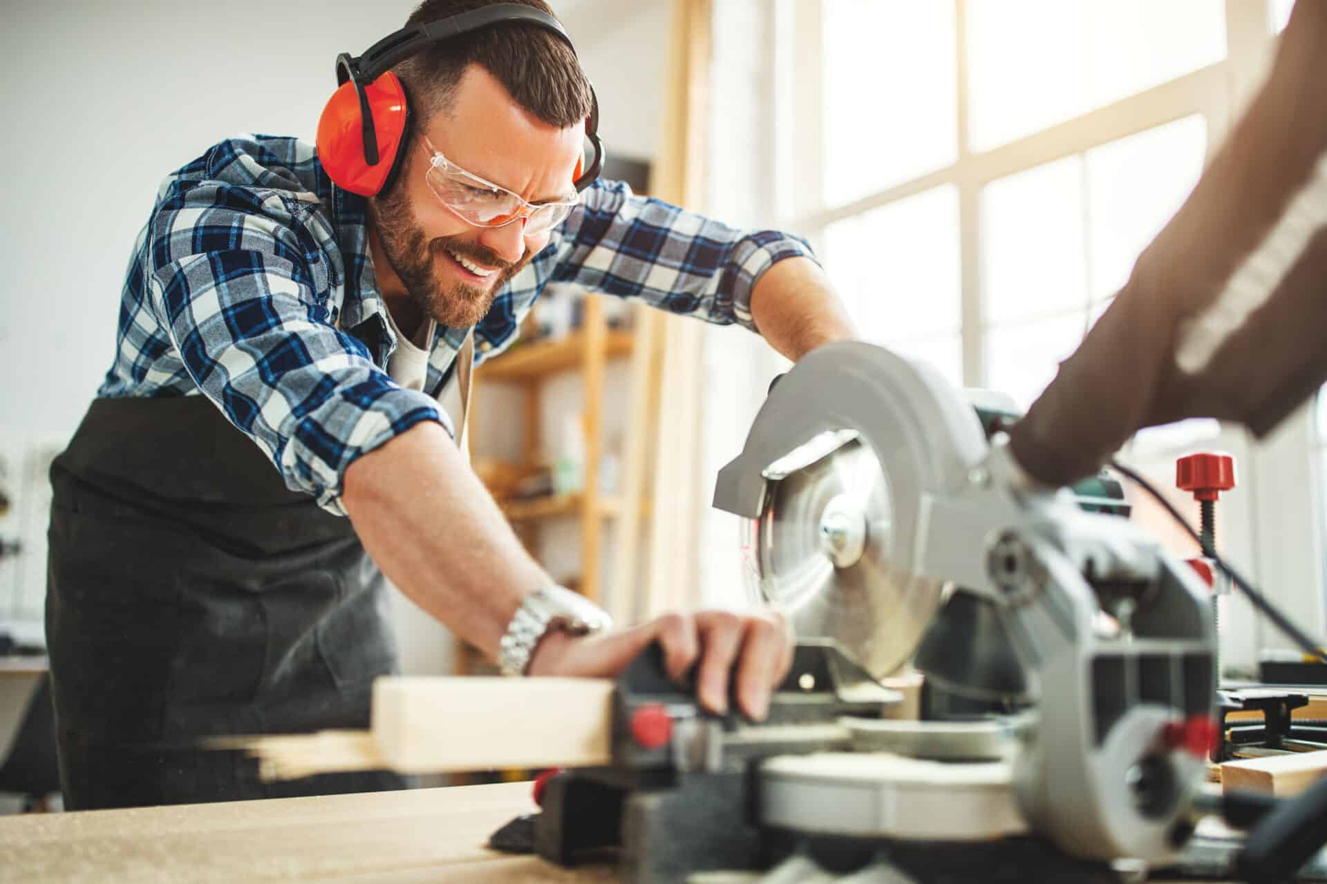 Die Rolle Von Handwerker in der Nähe Bei Der Verbesserung Der Energieeffizienz Ihres Hauses