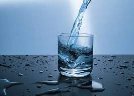 Die Geheimnisse des abgestimmten Wassers entschlüsseln: Frequenzen entschlüsselt